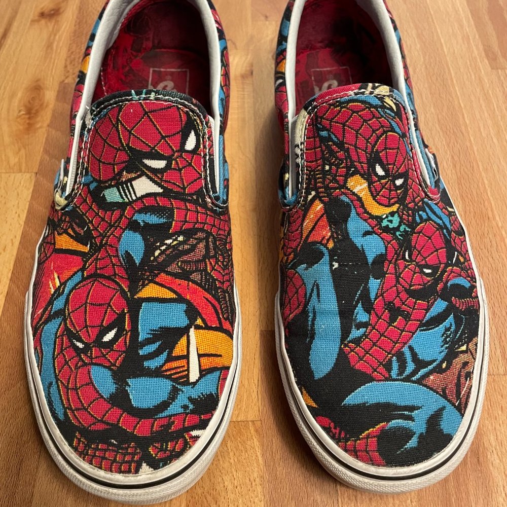 RARE Vans  Spiderman Slip On Sneakers Mens 10.5 Womens 12